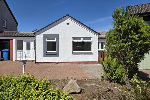 3 bedroom bungalow to rent, Ryat Drive, Newton Mearns, Glasgow