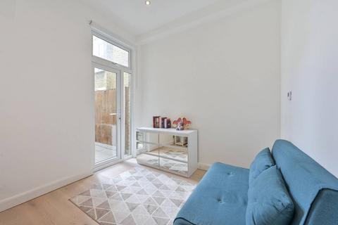 41a Latimer Road, Wimbledon, London, SW19 1EW