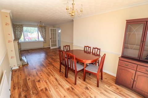 4 bedroom semi-detached house for sale, Burwood Grove, Hayling Island