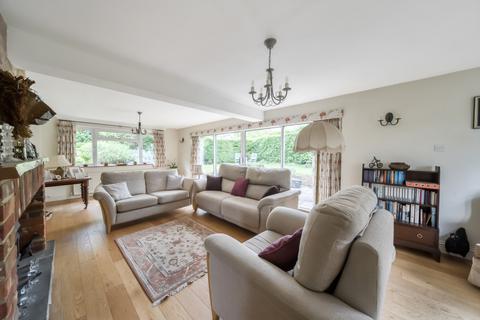 4 bedroom detached house for sale, Nelson Close, Winchmore Hill, Amersham