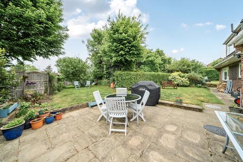 4 bedroom detached house for sale, Nelson Close, Winchmore Hill, Amersham
