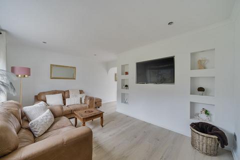 16 Imber Road, Winnall, Winchester, SO23 0NQ
