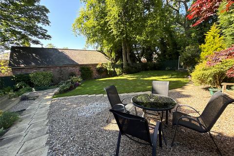 5 bedroom end of terrace house for sale, Chesters Park, Low Fell, NE9