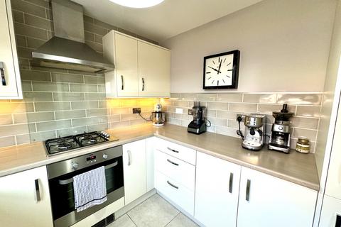 15 Blaiklands Crescent, Coatbridge, ML5 2FF