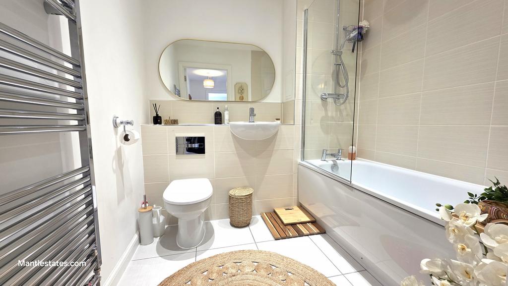 Family bathroom