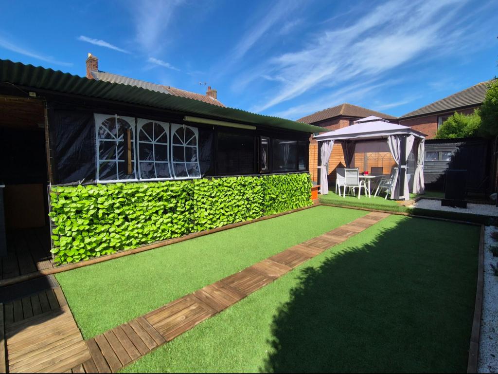 Rear garden