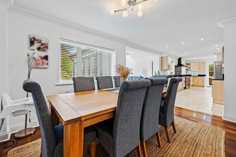 5 bedroom detached house for sale, Cransley Hill, Kettering NN14
