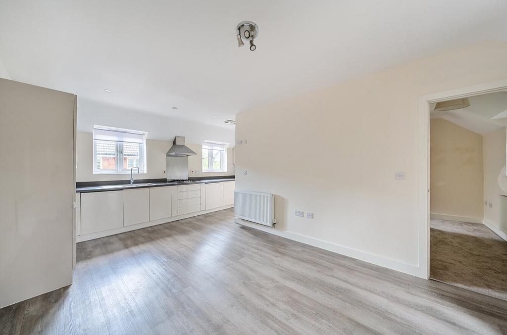 1295621-29-682b54...