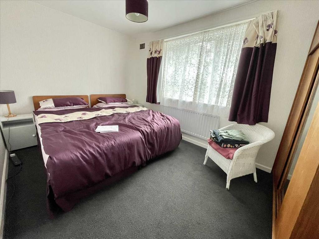Bedroom no. 2
