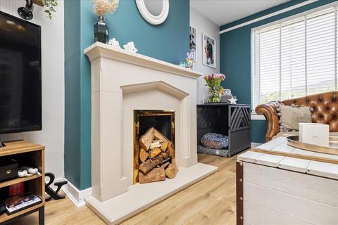 18 Friarton Gardens, Penicuik, EH26 9HG
