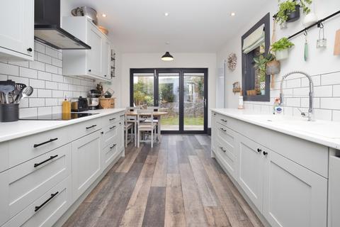 3 bedroom terraced house for sale, Crescent Road, Ramsgate, CT11