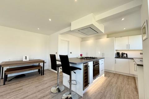 3 bedroom detached house for sale, Boston Spa, Heathfield Lane, LS23