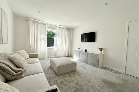 3 bedroom detached house for sale, Boston Spa, Heathfield Lane, LS23