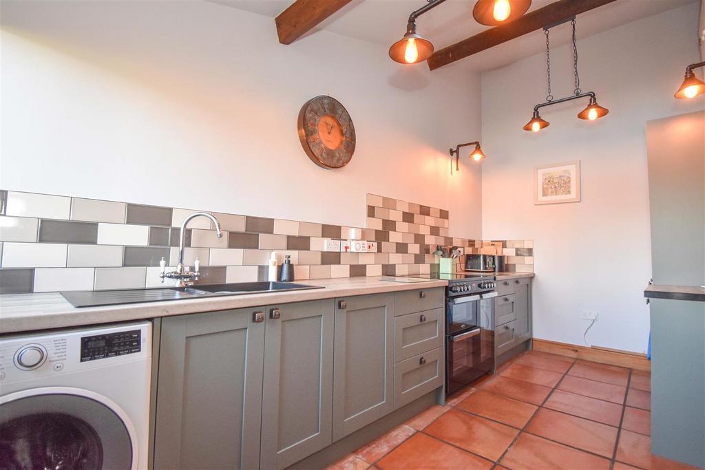 Bluebell Cottage Kitchen a.jpg