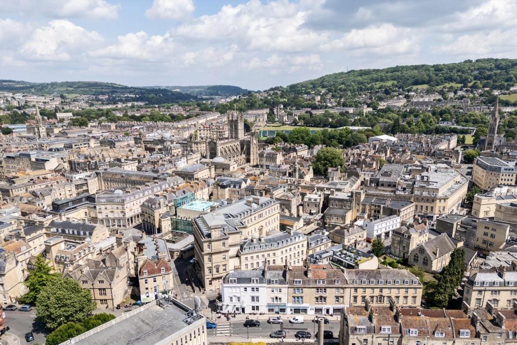 Flat 3, 9 Lower Borough Walls, Bath BA1 1 QR-2.jpg
