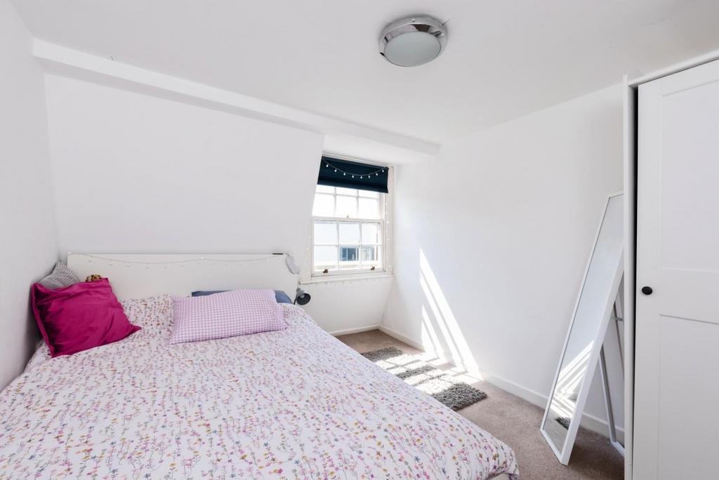 Flat 3, 9 Lower Borough Walls, Bath BA1 1 QR-15.jpg