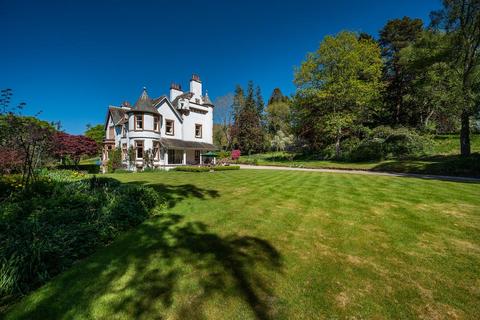 7 bedroom country house for sale, Nr Hawick TD9
