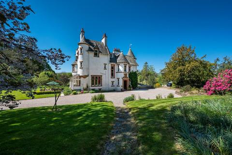 7 bedroom country house for sale, Nr Hawick TD9