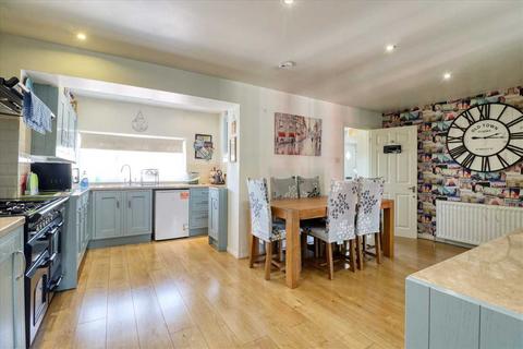 40 Frietuna Road, Kirby Cross, Frinton-on-sea, CO13 0RY