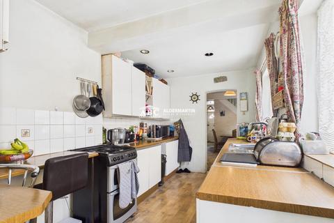 undefined, Mead Road, Edgware