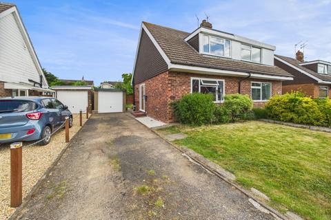 5 Halifax Drive, Worcester, WR2 4DR