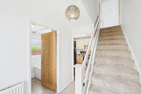 5 Halifax Drive, Worcester, WR2 4DR