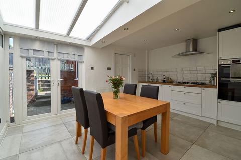 51 Chorley Road, Heath Charnock, Chorley, PR6 9JT