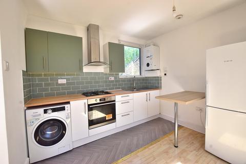 2 bedroom flat for sale, Lascotts Road, Flat C , London. N22