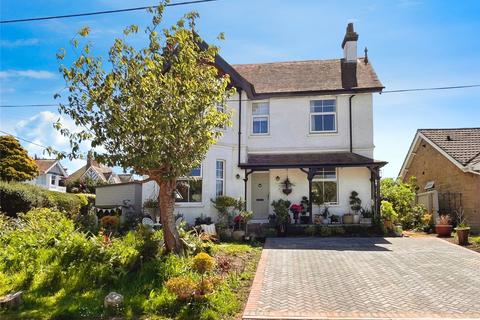 3 bedroom detached house for sale, The Mall, Totland Bay, Isle of Wight