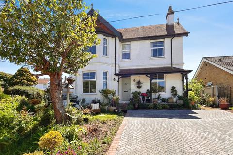 3 bedroom detached house for sale, The Mall, Totland Bay, Isle of Wight