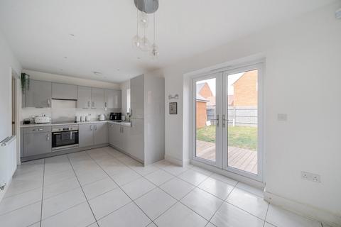 3 bedroom detached house for sale, Plough Close, Gloucester GL3