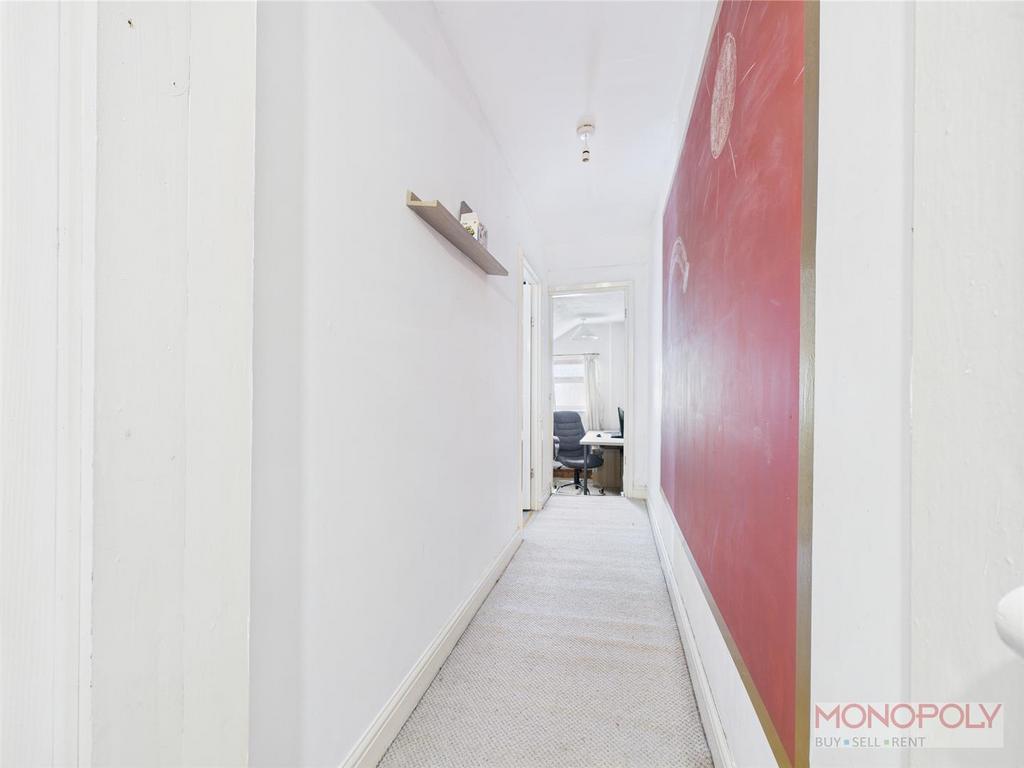 CAM04439 G0-PR0049-STILL010.jpg