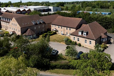 1 bedroom ground floor flat for sale, 7 Manor Court, Buttercrambe Road, Stamford Bridge, YO41 1AJ