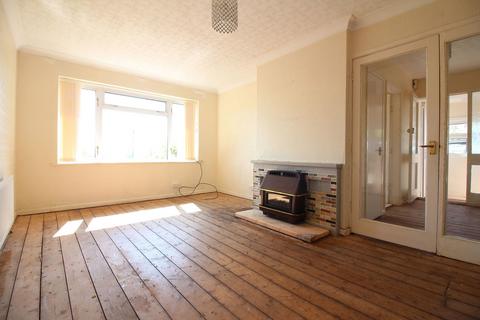 17 Edinburgh Crescent, Stourbridge, DY8 5HB