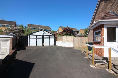 17 Edinburgh Crescent, Stourbridge, DY8 5HB