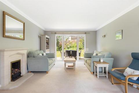 12 Birch Way, Charlton Down, Dorchester, DT2 9XX