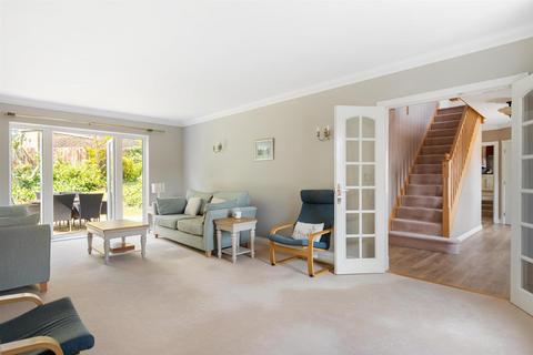 12 Birch Way, Charlton Down, Dorchester, DT2 9XX
