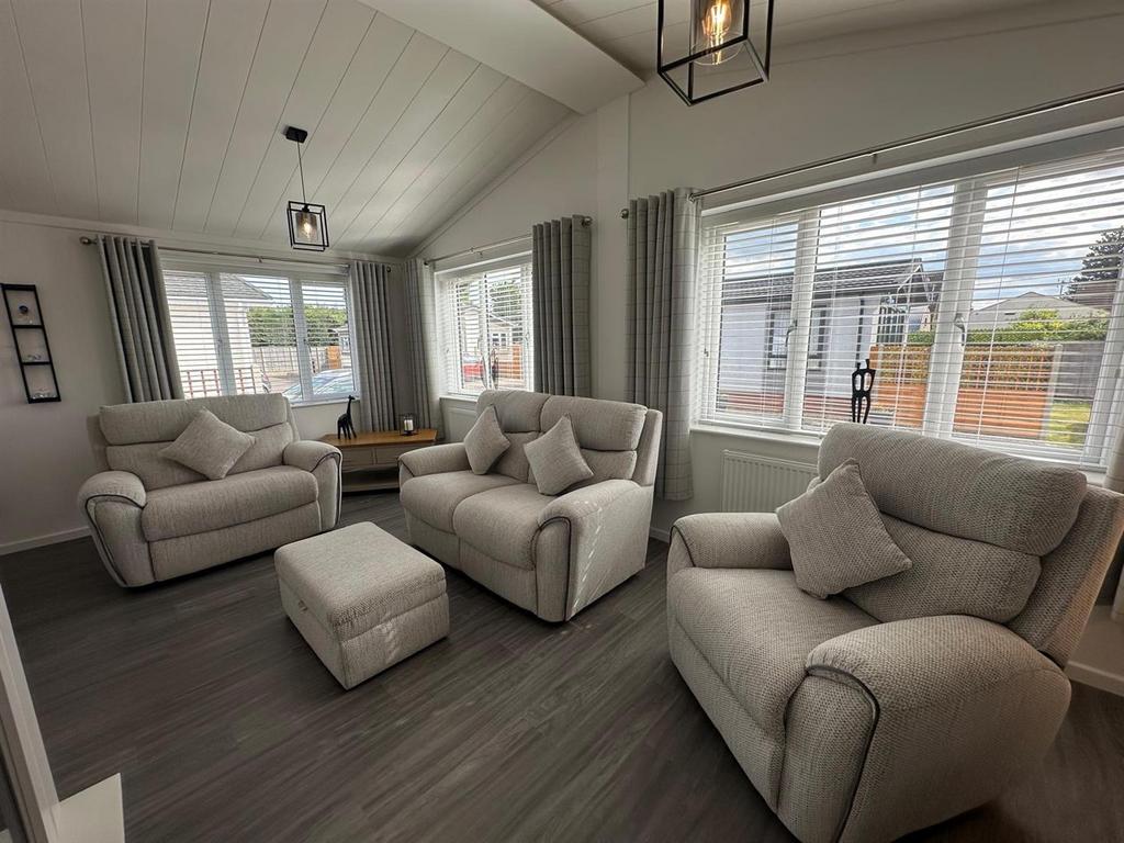 Lounge/Diner