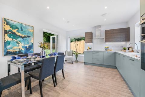 4 bedroom detached house for sale, Isaacs Lane, Burgess Hill, West Sussex, RH15