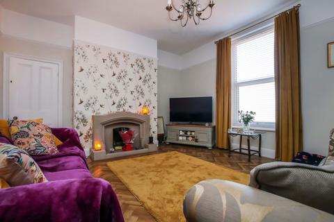2 bedroom apartment for sale, Queens Road, Southport PR9