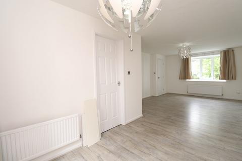 3 bedroom house to rent, Norwood Crescent, Stanningley, Pudsey, West Yorkshire, LS28