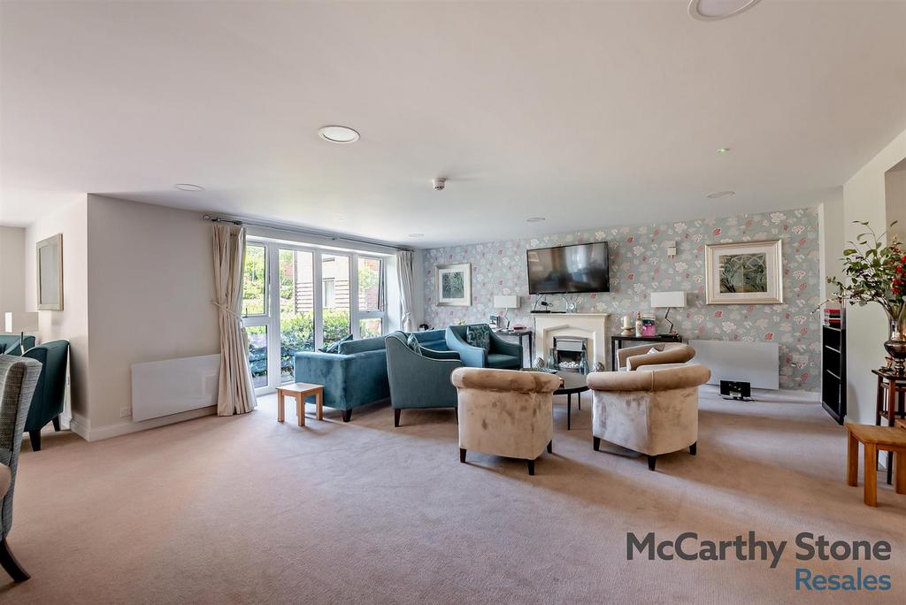 8648917-interior02-800.jpg