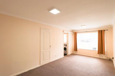 1 bedroom flat to rent, Fieldway Rise, Leeds, West Yorkshire, LS13