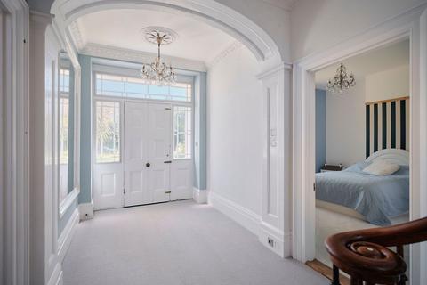 5 bedroom semi-detached house for sale, La Route De Maufant, Jersey JE2