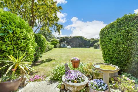 4 bedroom detached house for sale, George Hill Road, Broadstairs, Kent