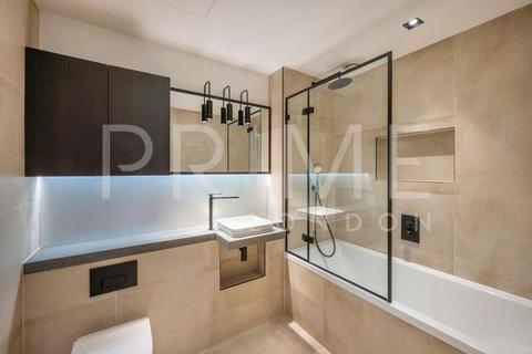 2 bedroom apartment for sale, Keybridge, Exchange Gardens, London