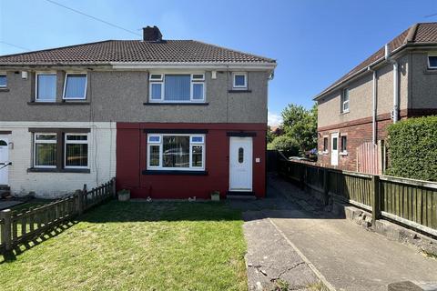 13 Griffe Drive, Wyke, Bradford, BD12 8QB