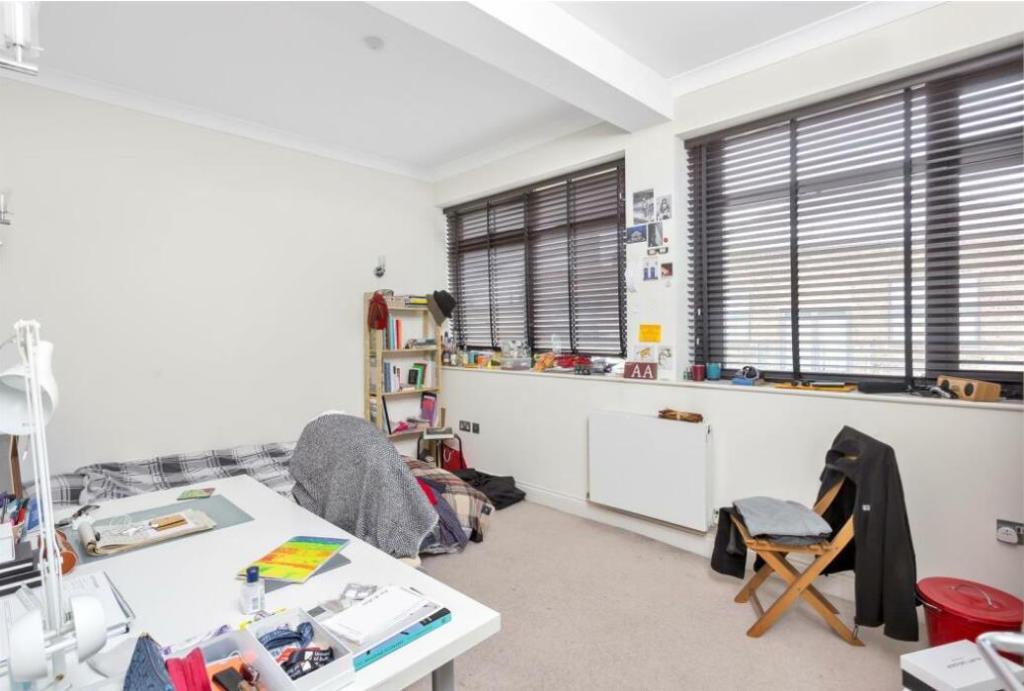 The-courtyard-villiers-road-willesden-green-nw2