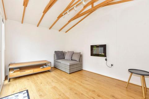 4 bedroom detached house for sale, Court Close, Deal CT14