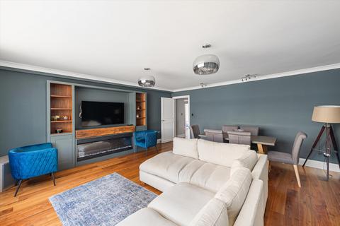 3 bedroom flat for sale, Great Portland Street, Fitzrovia, W1W